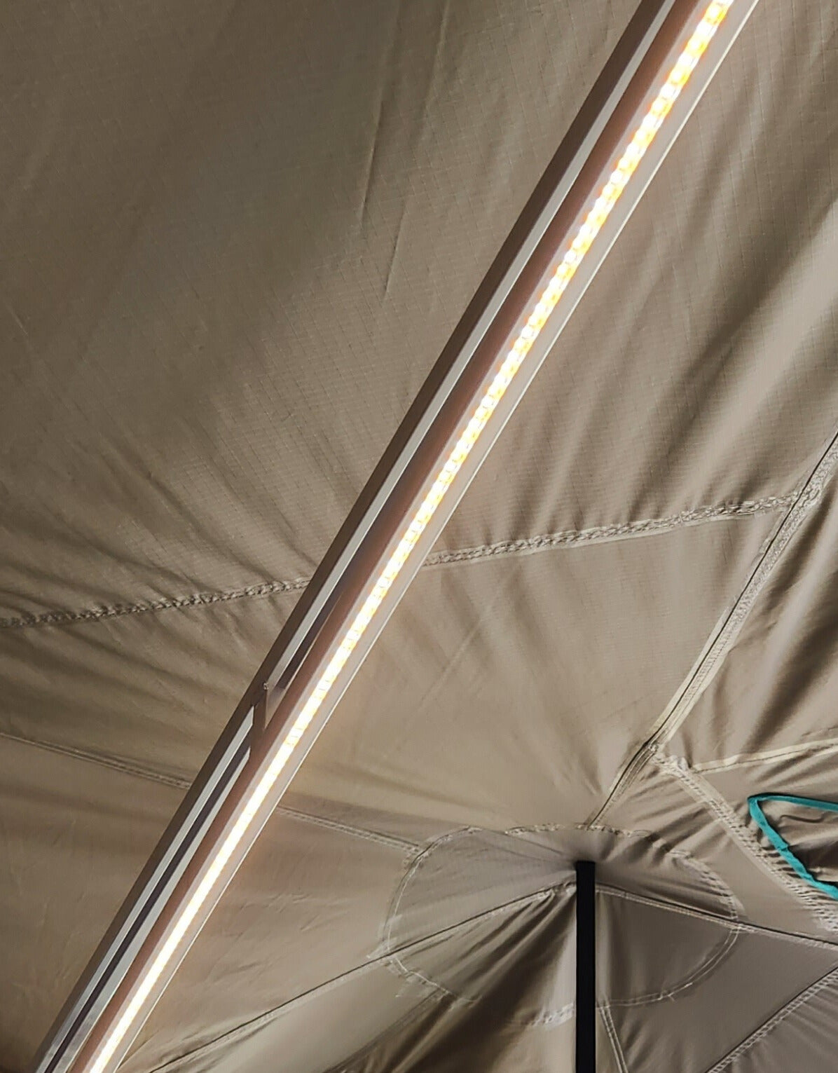 3 Strip Tri-Colour Led Awning Light Kit (Hk3led)