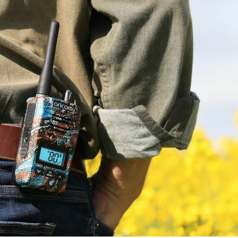 Dtx600wa Walkabout Ip67 5 Watt Handheld UHF Cb Radio