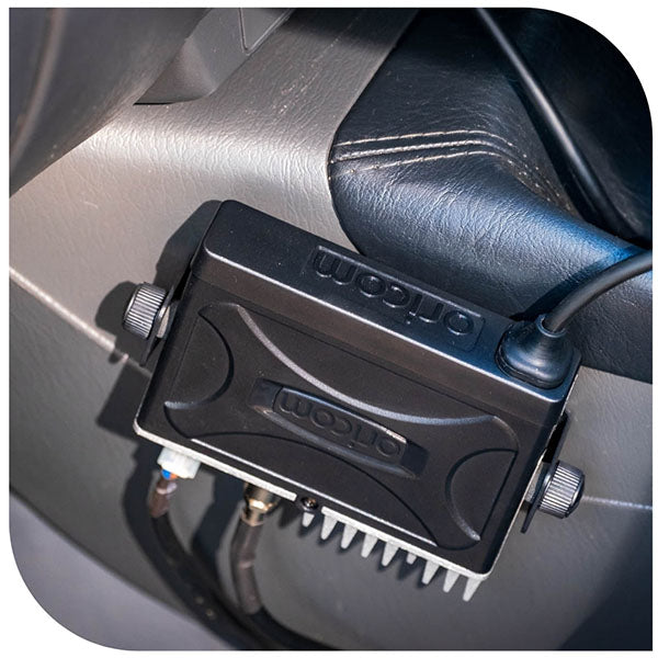 Award Winning UHF360 5 Watt UHF Cb Radio With Controller Speaker Microphone