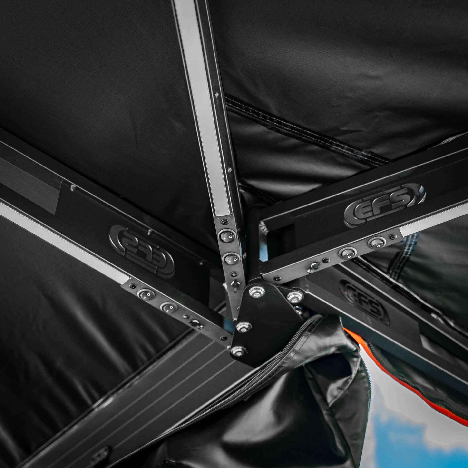 EFS Ya'Mate 270° Freestanding Awning