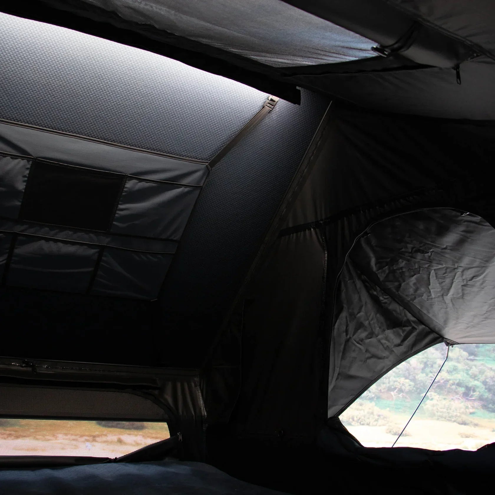 Bushwakka St19 3 Person Roof Top Tent