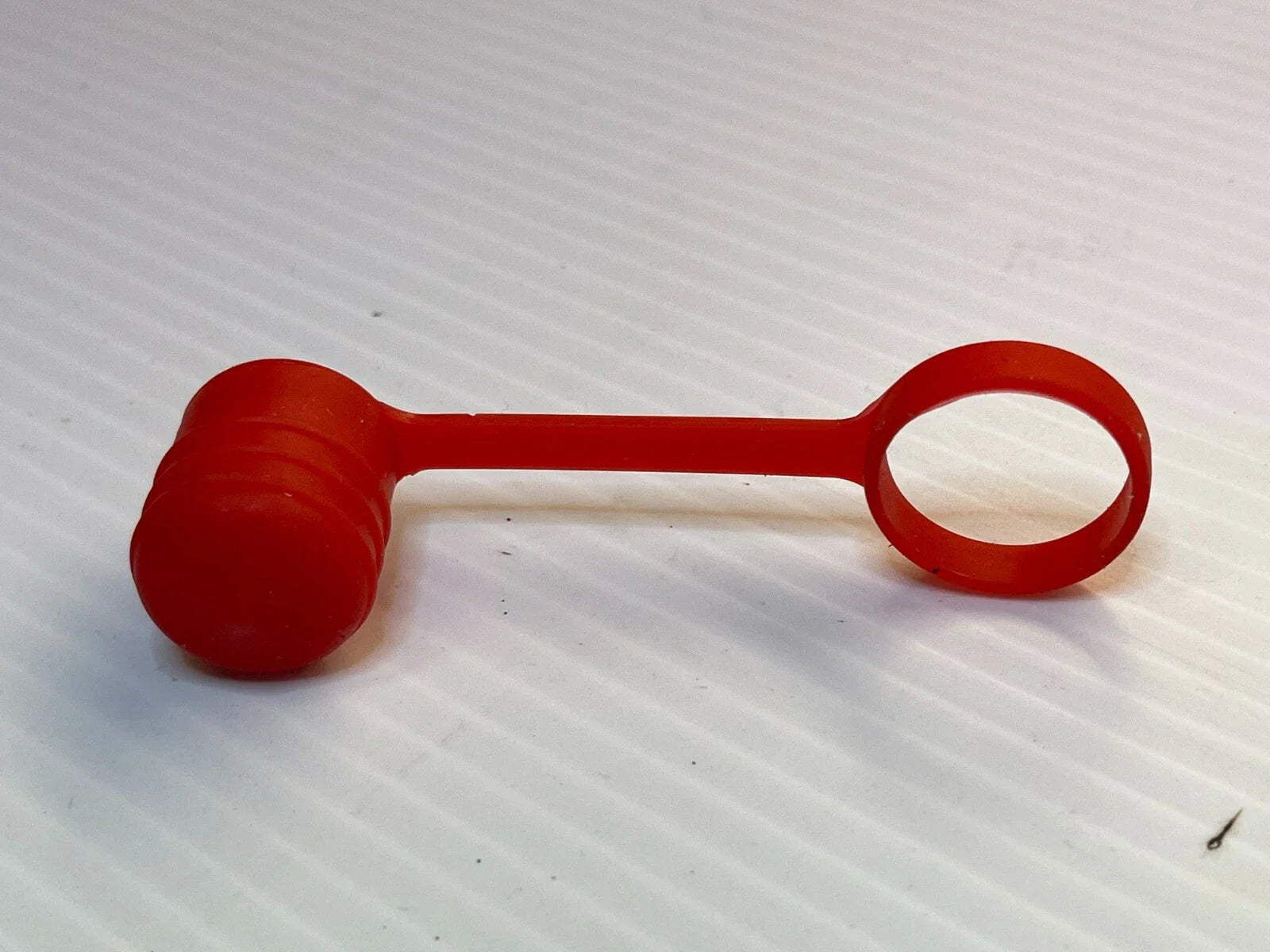 Silcone Dust Caps for Taps & hose joiners, caravans, campers - 5 pack Red